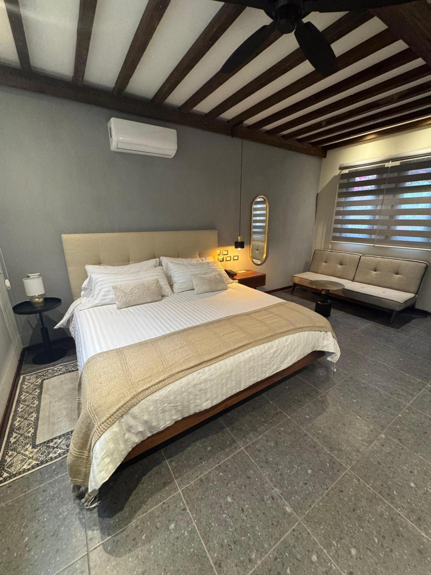Hotel Arista 1026 San Luis Potosi Bagian luar foto